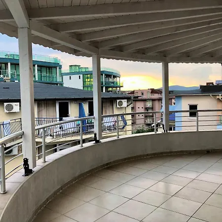 Sea View Otel 2*