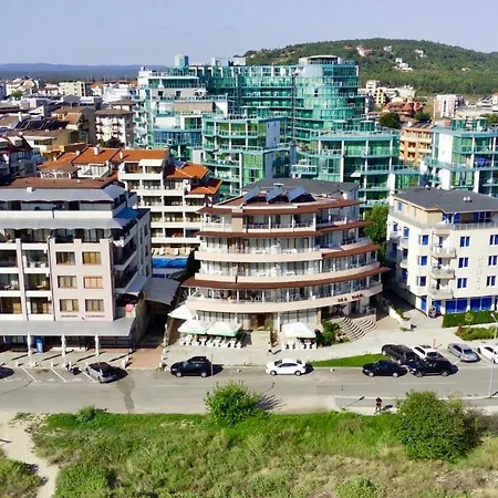Sea View Otel 2*