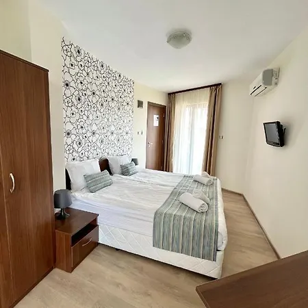 Otel Sea View 2*