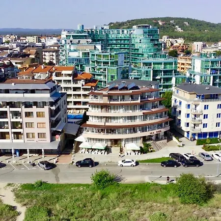 Sea View Otel 2*